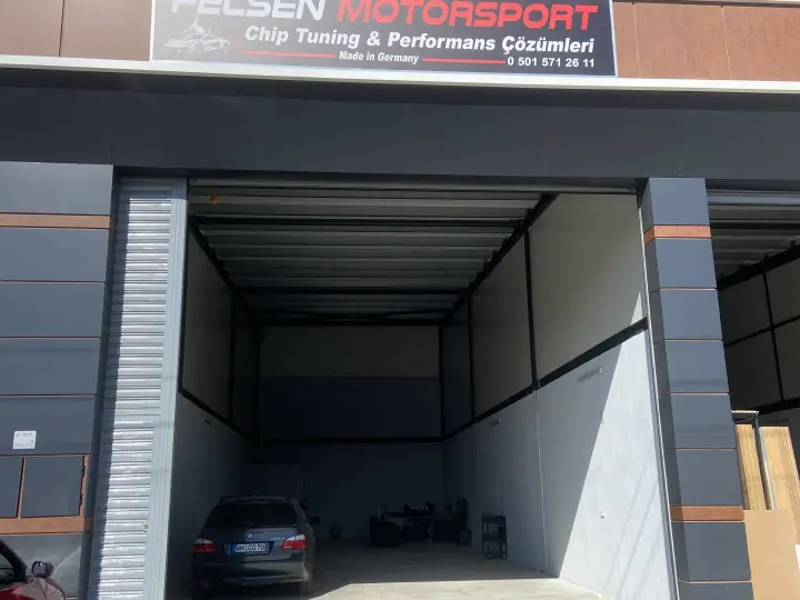 Felsen Motorsport