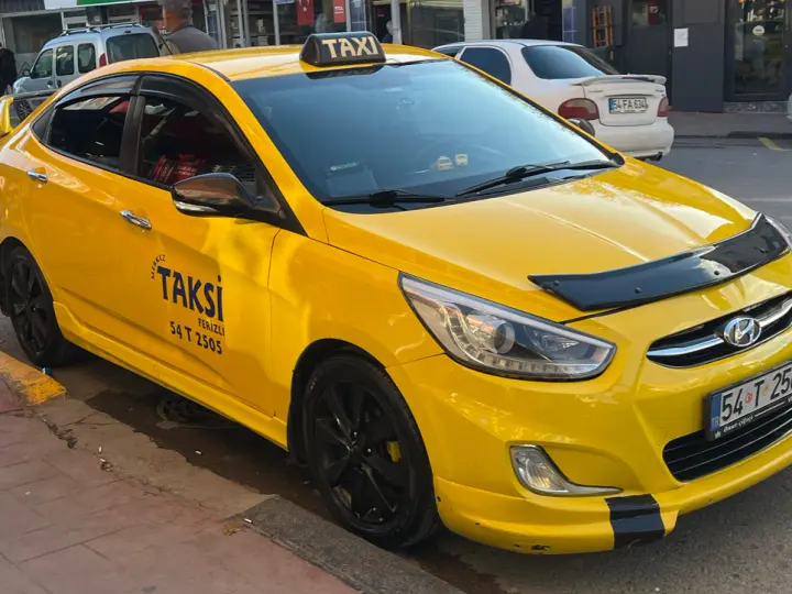 FERİZLİ MERKEZ TAKSİ 54T2505