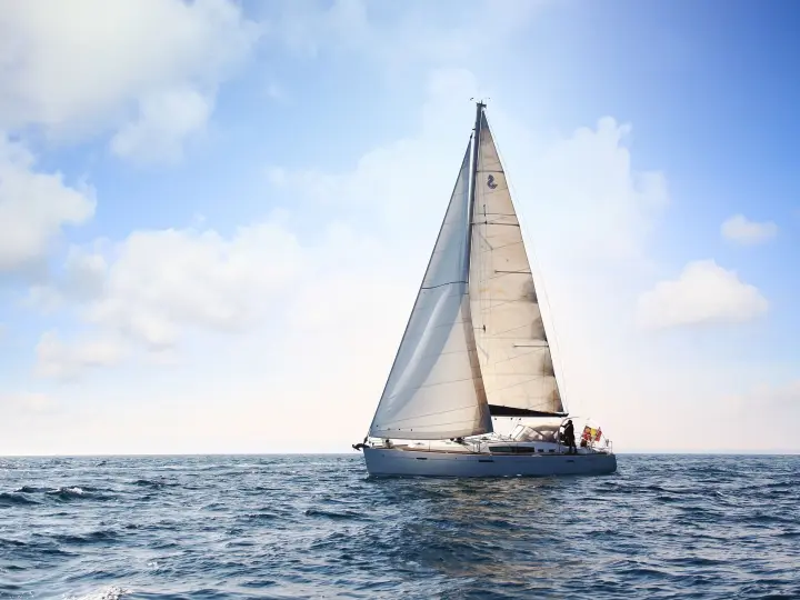 Foça Vinç Forklift Tekne Taşıma Hizmetleri