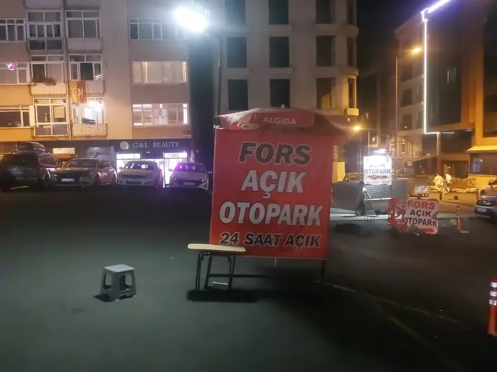 Fors açık otopark