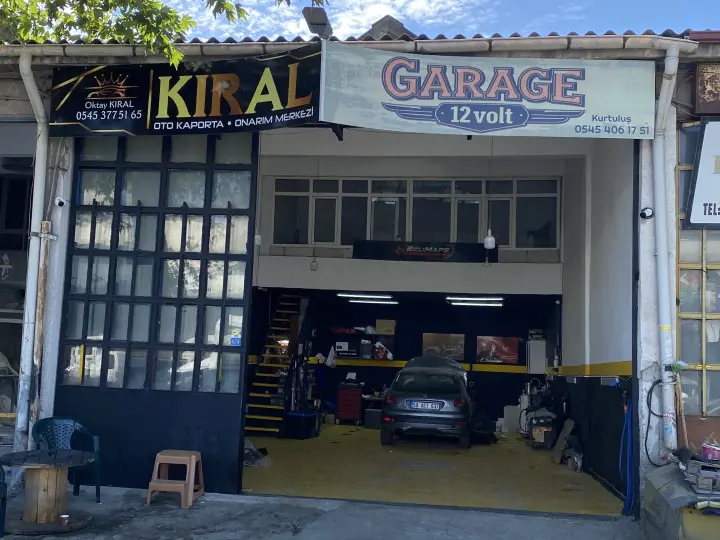 Garage12 volt.