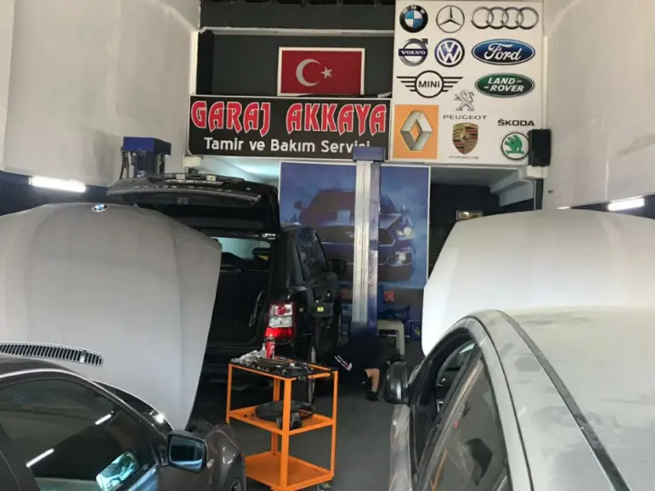 Garaj Akkaya Oto Servis Bmw Land Rover Mercedes Tamir