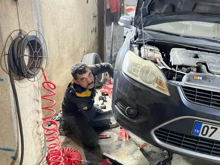 GARANTİLİ FREN SERVİSİ BİNEK VE TİCARİ ARAÇLARINIZIN HER TÜRLÜ FREN BAKIMI YAPILIR