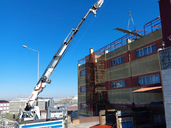 Gaziosmanpaşa Vinç