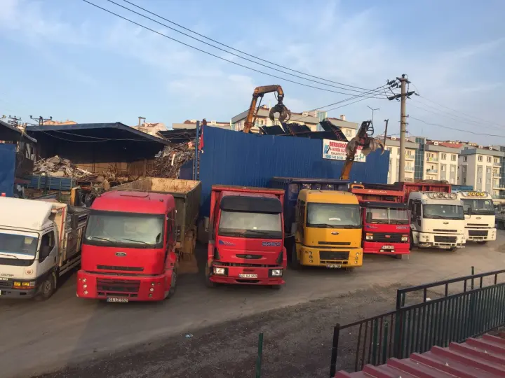 Gebze Hurda ve Geri Dönüşüm - Berberoğlu