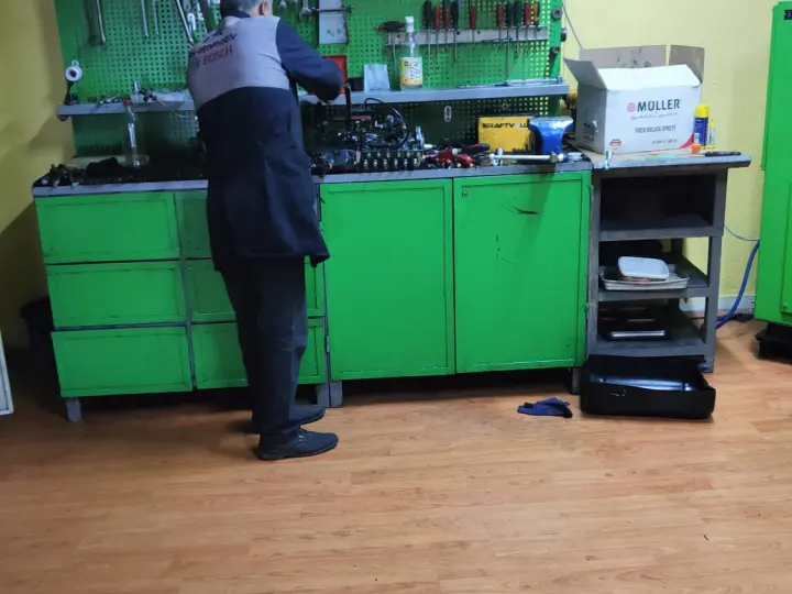 GENÇ DİZEL ENJEKTÖR VE POMPA AYAR SERVİSİ