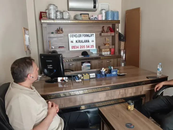 Gençler Forklift Kiralama: İstanbul Forklift Kiralama Günlük Saatlik Aylık