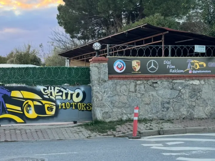 GHETTO MOTORS FİLM CARS