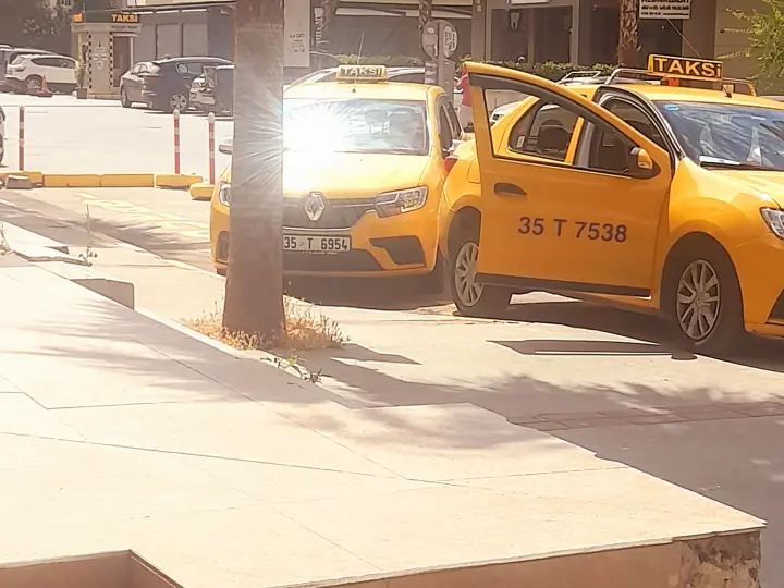 Girne Bulvarı Atılgan taksi