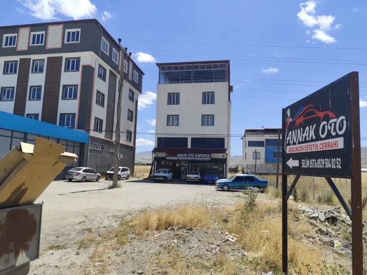 Gnc oto kaporta ve boya adem usta