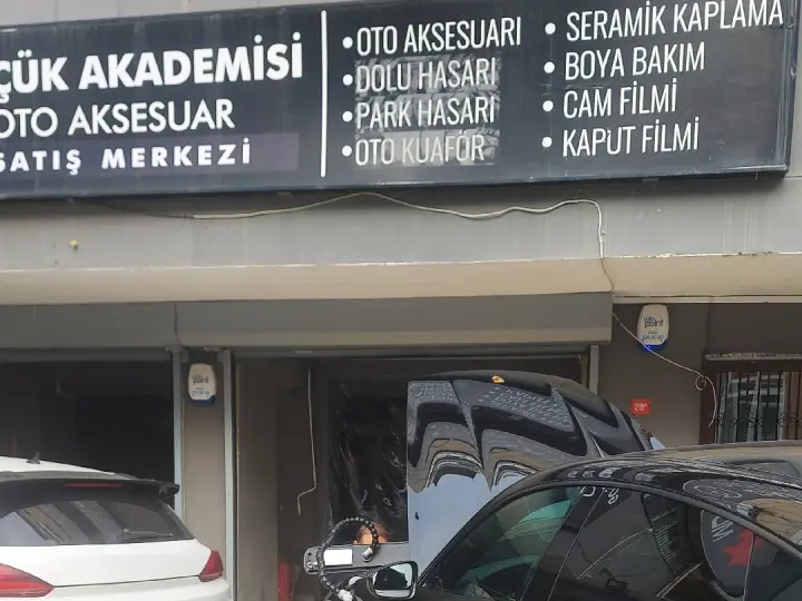 Göçük Akademisi Boyasız Göçük Düzeltme