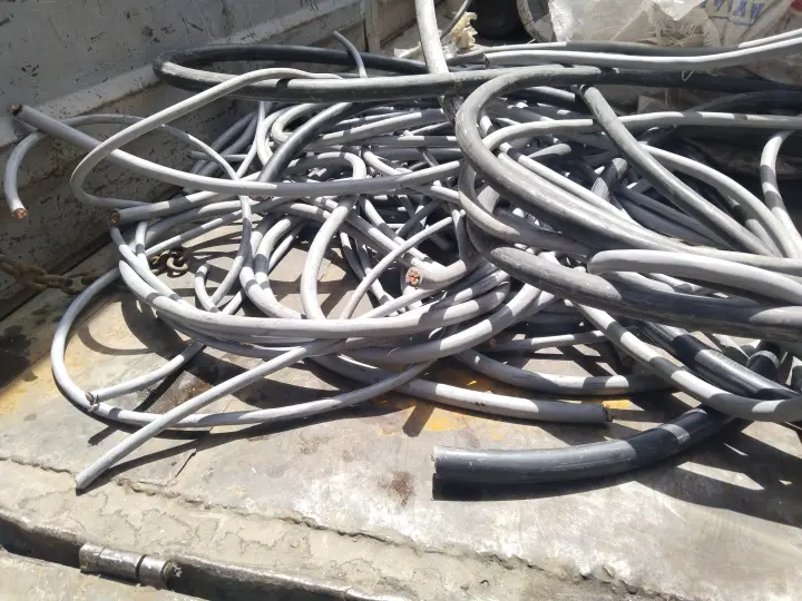 Gökhan Metal