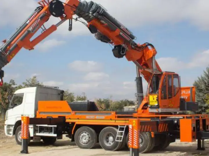 Göksun Topaloğlu vinç