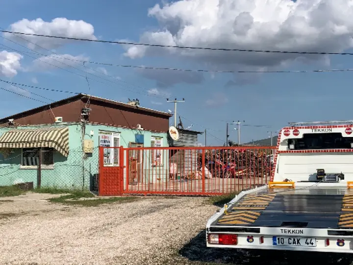 Gönen Emniyet Yediemin Otoparkı & Oto Kurtarma