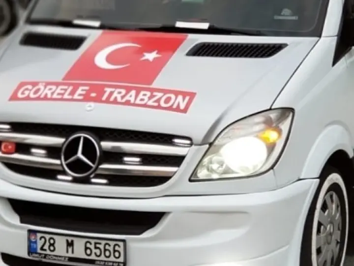 Görele-Trabzon Dolmuş Durağı