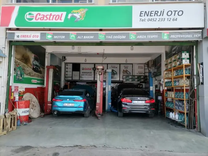 Gözde Nissan Özel Servis