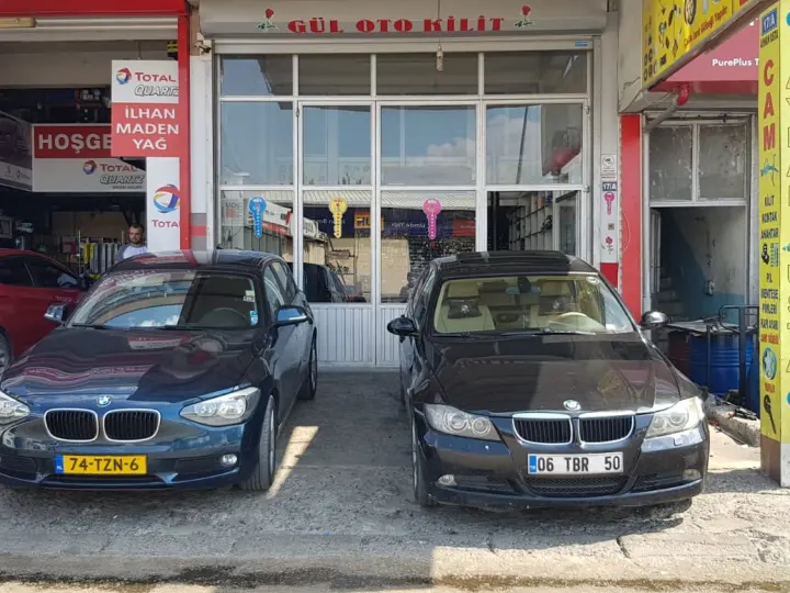 Gül Oto Kilit Anahtar