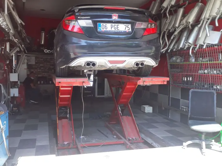 Gümüş oto egzoz servisi