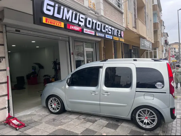 Gümüş oto jant lastik 2