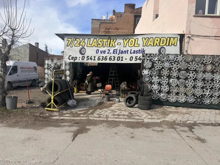 Gümüş Oto Lastik