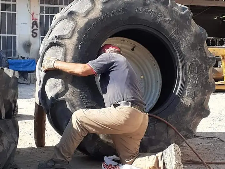 GÜNDÜZ OTO LASTİK 7/24 YOL YARDIM