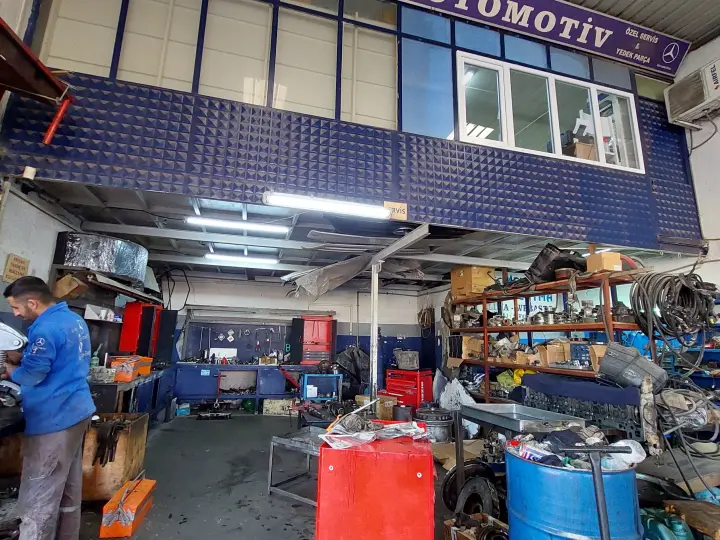 GÜRMER OTOMOTİV MERCEDES-BENZ ÖZEL SERVİS