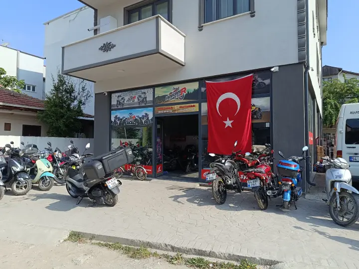 HAKAN MOTORSİKLET SERDİVAN ( YUKİ-BENDA-VOGE-MUSATTİ - FALCON - VOLTA - MOTOLUX ) YETKİLİ SERVİS.