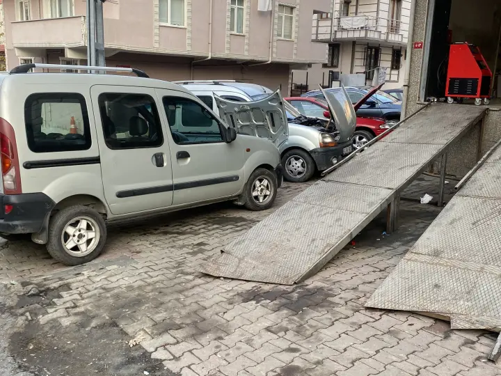 HAKAN OTO ELEKTRIK