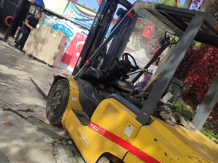 Has-ka Forklift