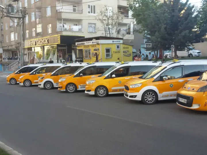 Hatboyu Taksi Duraği