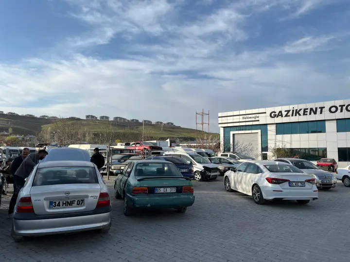 Hekimoğlu Gazikent otomotiv yedi emin otopark kaporta boya