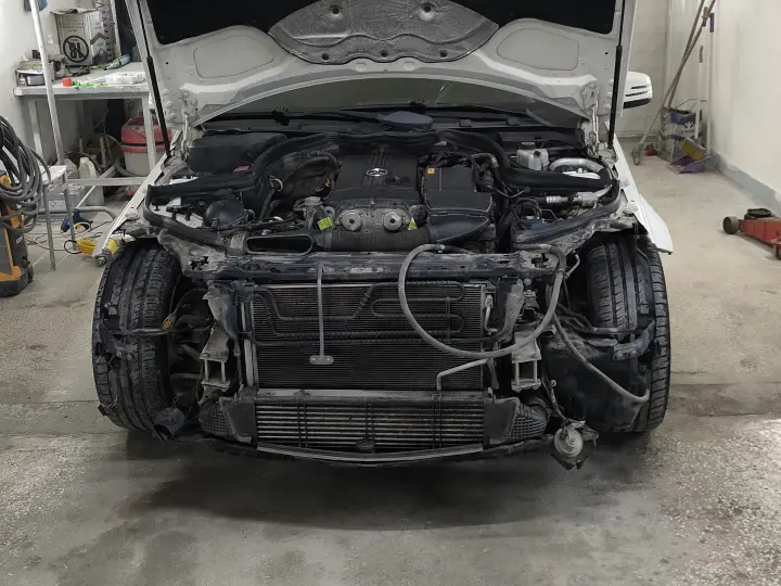 HİKMET USTA HER TÜRLÜ OTO TAMİRİ