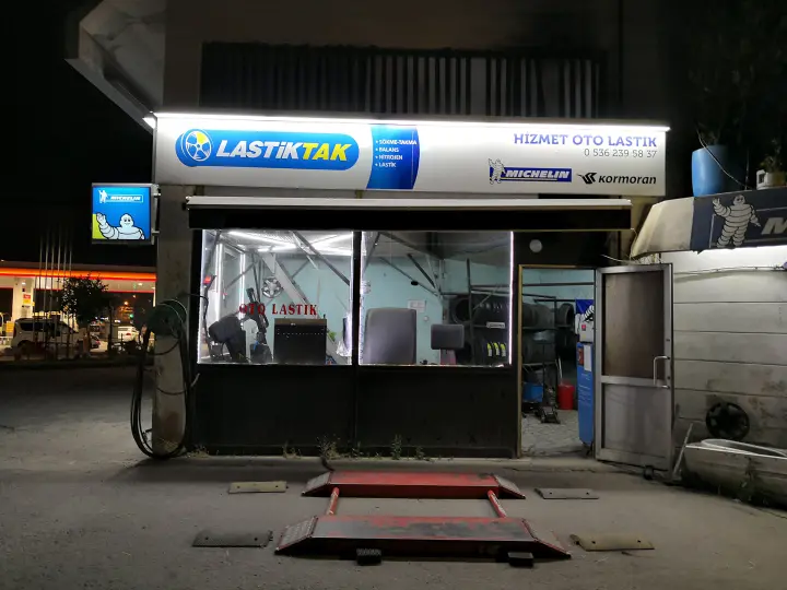 Hizmet Oto Lastik