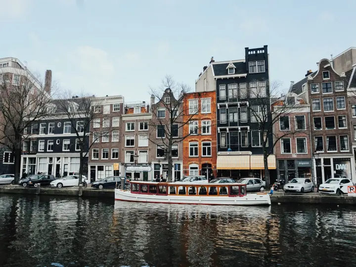 Hollanda Nakliye