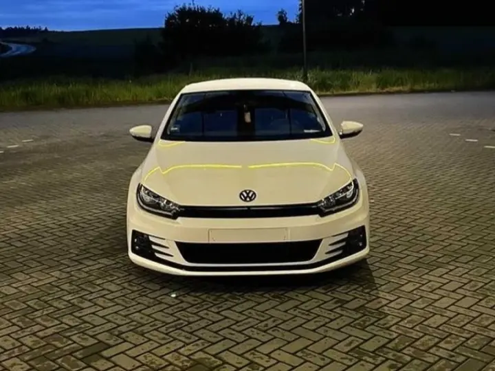 HS GARAGE