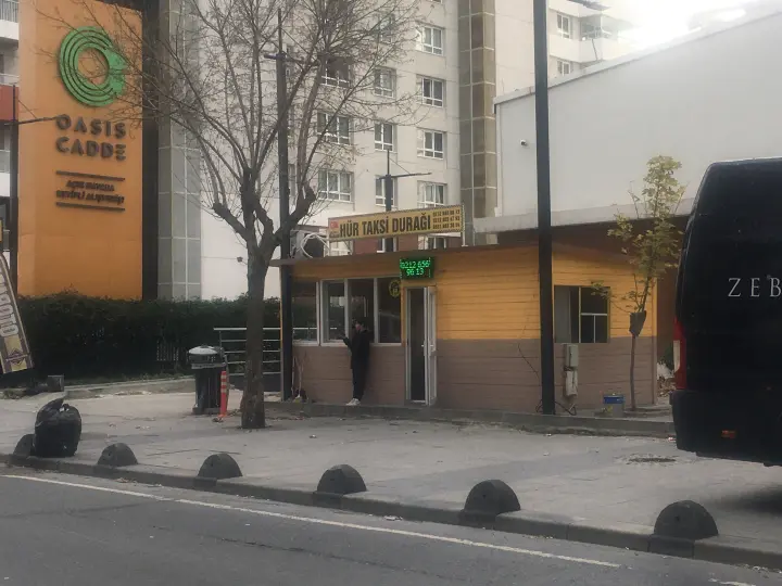 Hür Taksi