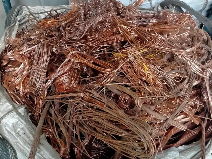 Hurdacı BakanOğulları Metal Bina sökümü