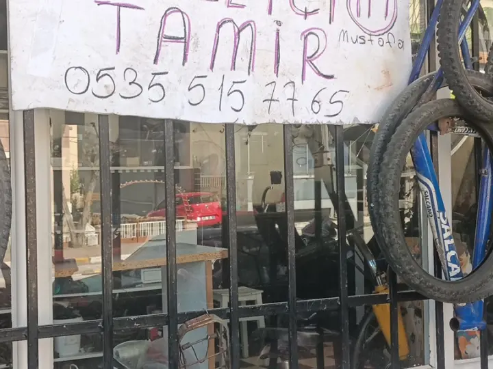 İbrahim Küçük Motosiklet ve Bisiklet Yedek Parça