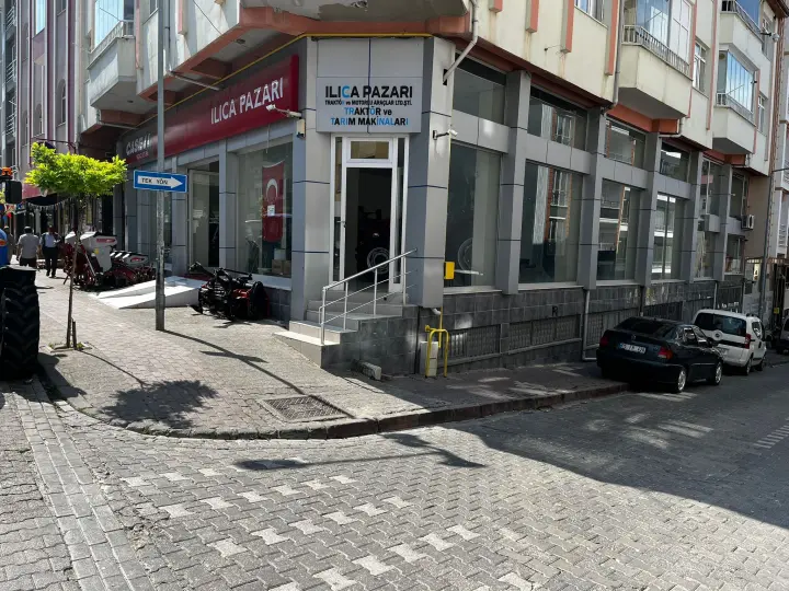 Ilıca Pazarı Traktör New Holland Bayii