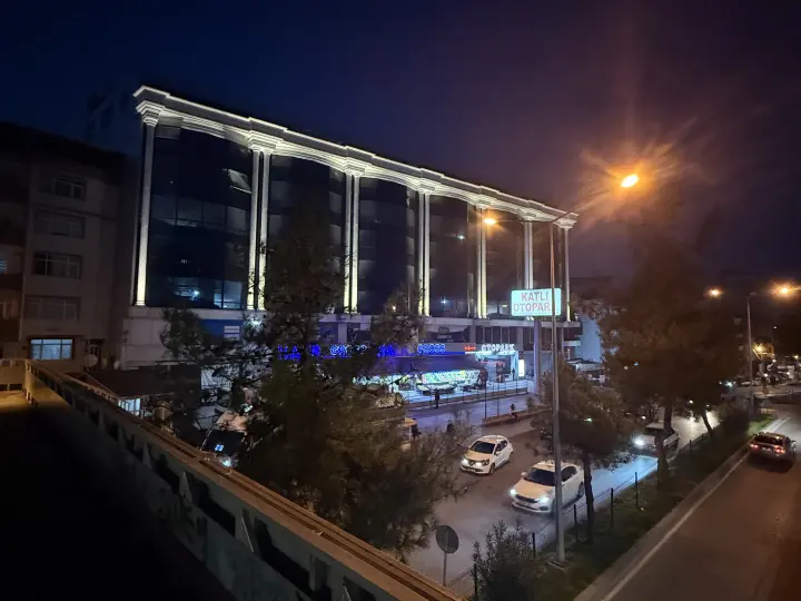 İlkadım Belediyesi Katlı Otopark
