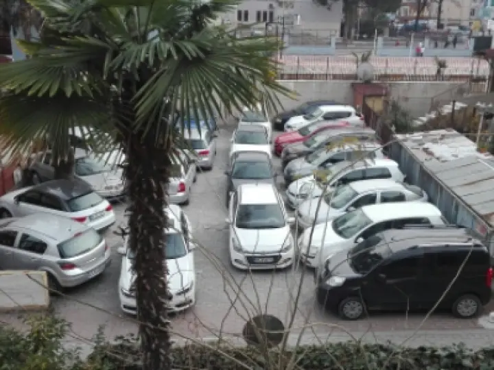 IÌ‡LKADIM BELEDIYESI OTOPARK
