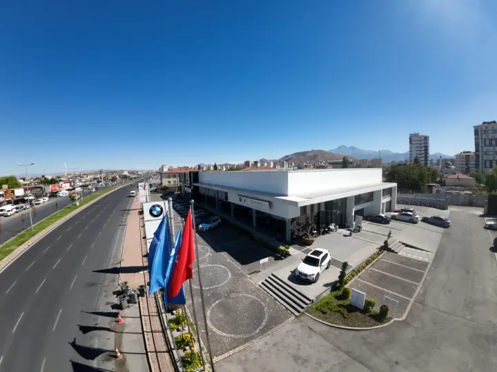 İnciroğlu Otomotiv MINI Yetkili Satıcısı Ve Yetkili Servisi
