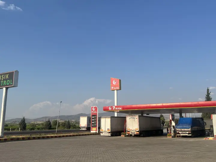 Işık Benzin İstasyonu