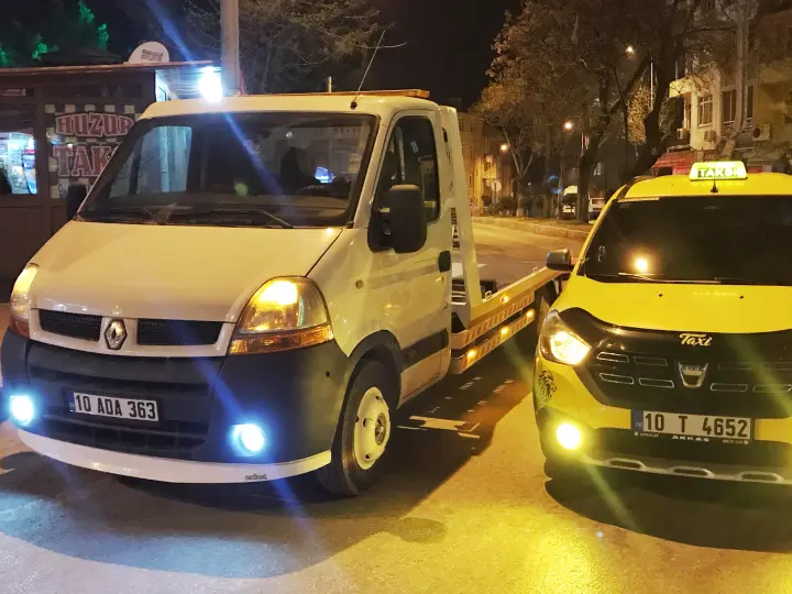 Işıklarlı Naim Usta (Naim ERCAN)