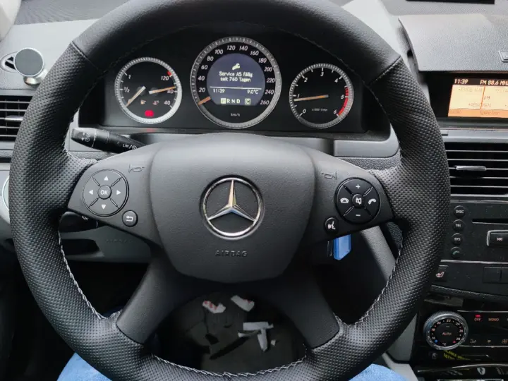 İskender Deri Direksiyon Kaplama