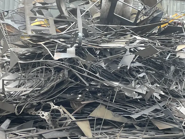 İzmir Bornova Hurdacı | Arısoy Hurda Metal