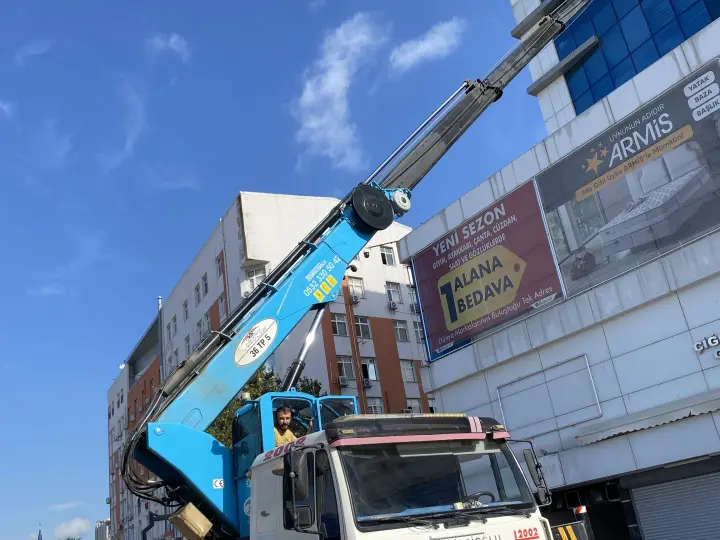 İZMİR KİRALIK VİNÇ DEMİRCİOĞLU VİNÇ SEPETLİ PLATFORM