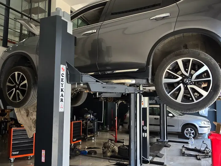 İzmir Nissan Özel Servis | Ferat Bayrak Otomotiv