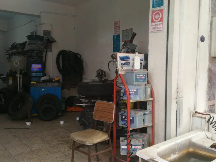 İzmir oto lastik tamircisi