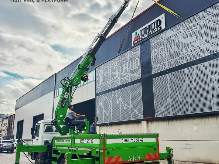 İzmir Sepetli & Vinç Kiralama - YİĞİT VİNÇ